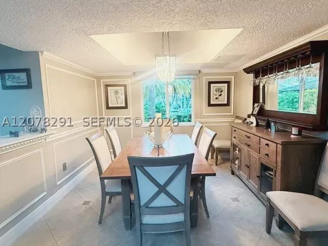3-bedroom home for sale in Miami - 14719 SW 44th Ln - MondialRealty