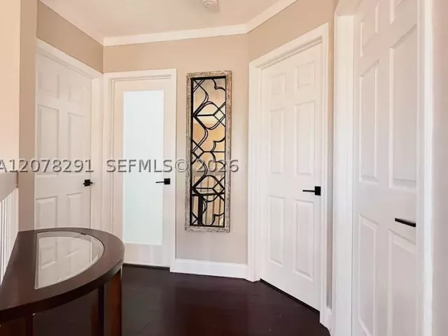 3-bedroom home for sale in Miami - 14719 SW 44th Ln - MondialRealty