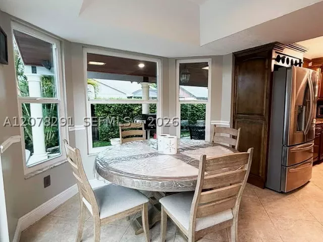 3-bedroom home for sale in Miami - 14719 SW 44th Ln - MondialRealty