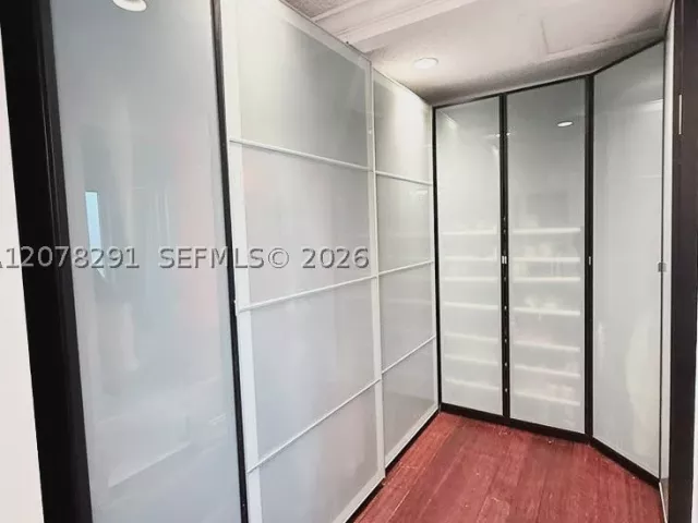 3-bedroom home for sale in Miami - 14719 SW 44th Ln - MondialRealty