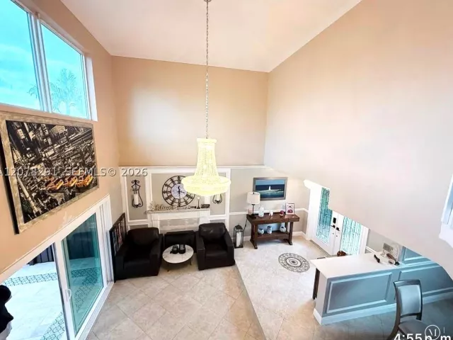 3-bedroom home for sale in Miami - 14719 SW 44th Ln - MondialRealty