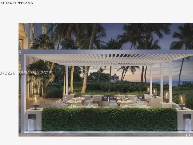 3-bedroom condo for sale in Sunny Isles Beach - 16711 Collins Ave 907 - MondialRealty