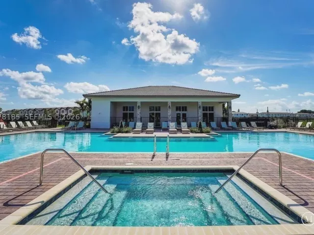3-bedroom home for sale in Miami - 2382 NW 131st Cir - MondialRealty