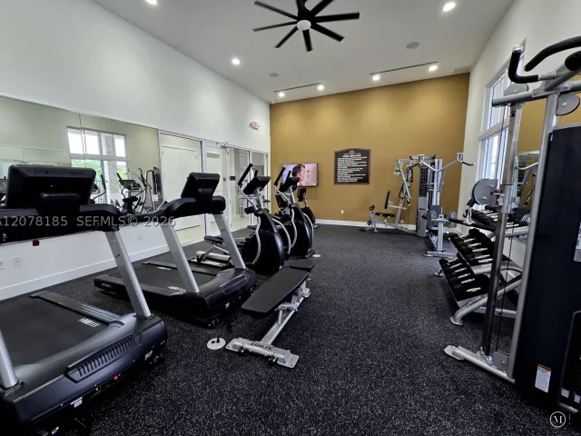 3-bedroom home for sale in Miami - 2382 NW 131st Cir - MondialRealty