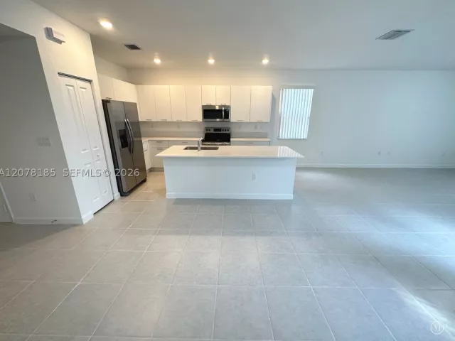 3-bedroom home for sale in Miami - 2382 NW 131st Cir - MondialRealty