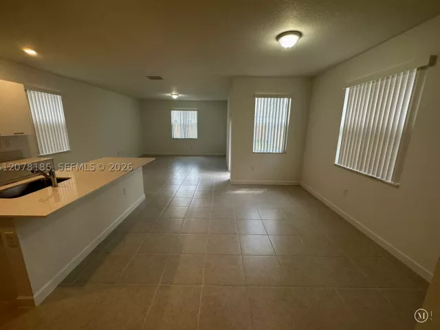 3-bedroom home for sale in Miami - 2382 NW 131st Cir - MondialRealty