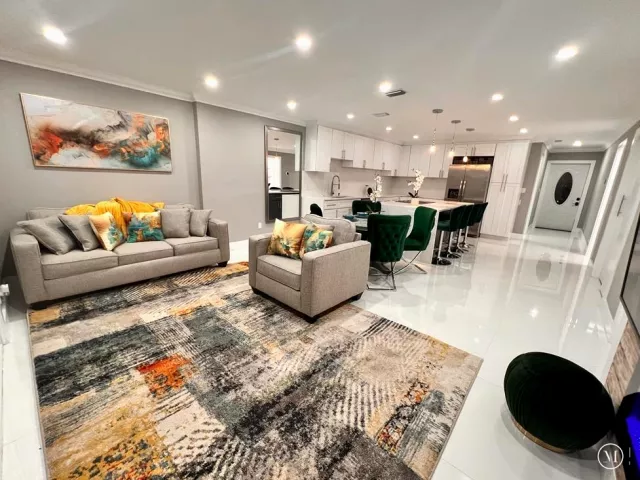 3-bedroom home for rent in Boca Raton - 51 Lariat Circle - MondialRealty