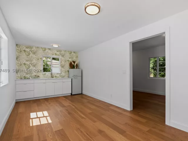 5-bedroom home for sale in Coral Gables - 1202 Granada Blvd - MondialRealty
