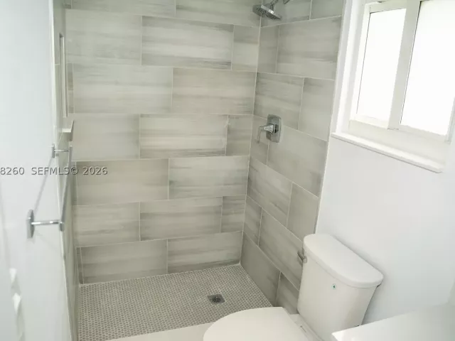 3-bedroom home for sale in North Miami Beach - 1640 NE 172nd St - MondialRealty