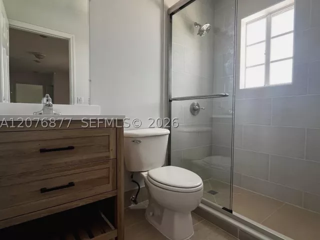 4-bedroom home for rent in Miami - 14041 SW 155th Ct - MondialRealty