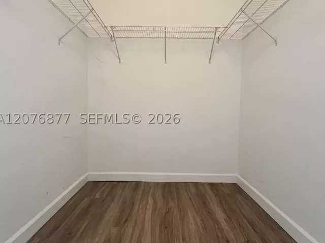 4-bedroom home for rent in Miami - 14041 SW 155th Ct - MondialRealty