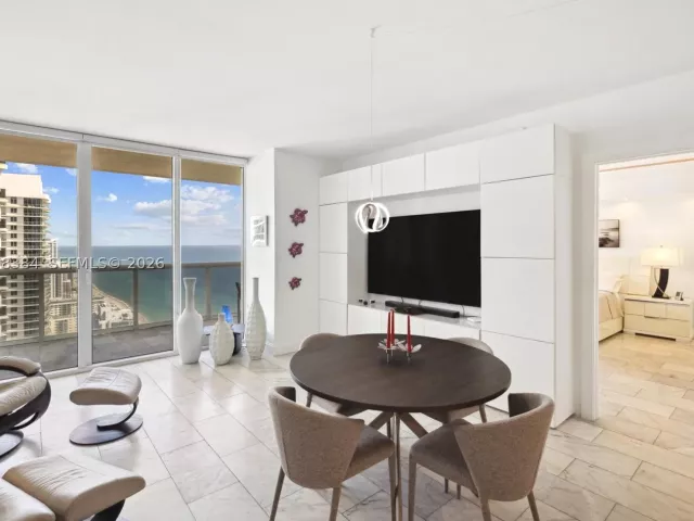 2-bedroom condo for sale in Hallandale Beach - 1830 S OCEAN DR 4210 - MondialRealty