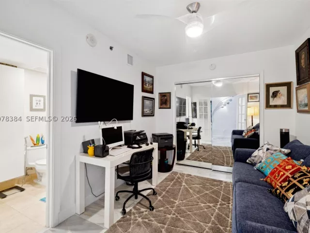 2-bedroom condo for sale in Hallandale Beach - 1830 S OCEAN DR 4210 - MondialRealty