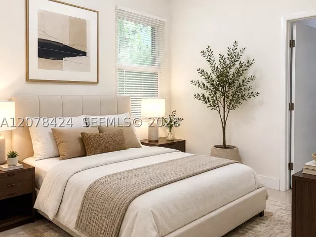 6-bedroom home for rent in Miami - 7537 NW 3rd Ave - MondialRealty