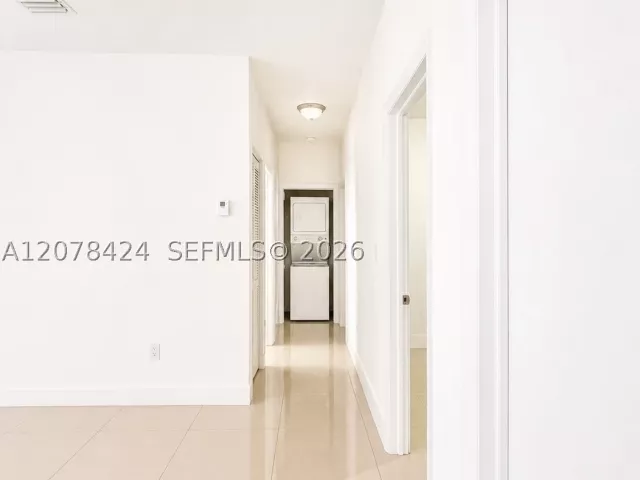 6-bedroom home for rent in Miami - 7537 NW 3rd Ave - MondialRealty