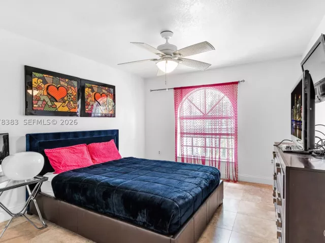 4-bedroom home for rent in Miami - 8909 SW 108th Cir Ct - MondialRealty