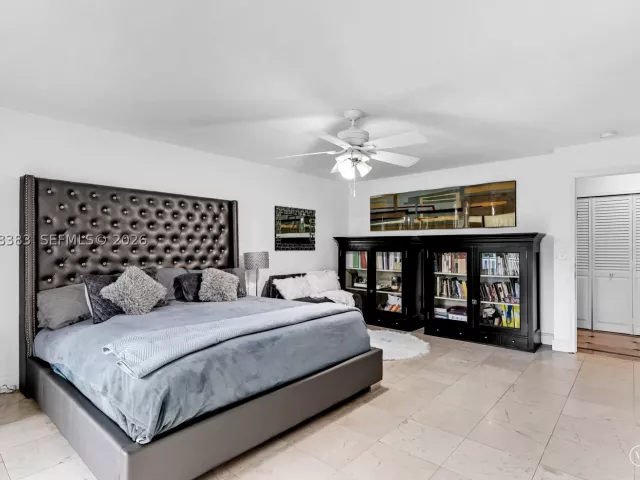 4-bedroom home for rent in Miami - 8909 SW 108th Cir Ct - MondialRealty