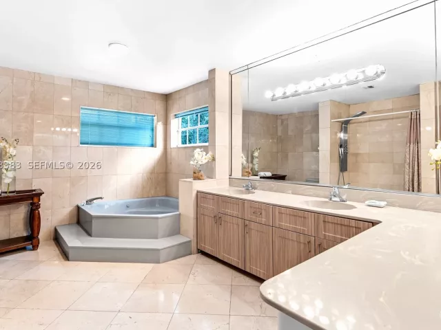 4-bedroom home for rent in Miami - 8909 SW 108th Cir Ct - MondialRealty
