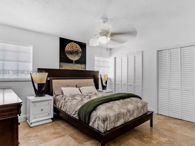 4-bedroom home for rent in Miami - 8909 SW 108th Cir Ct - MondialRealty