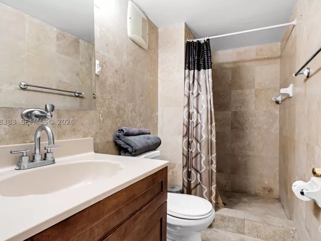 4-bedroom home for rent in Miami - 8909 SW 108th Cir Ct - MondialRealty