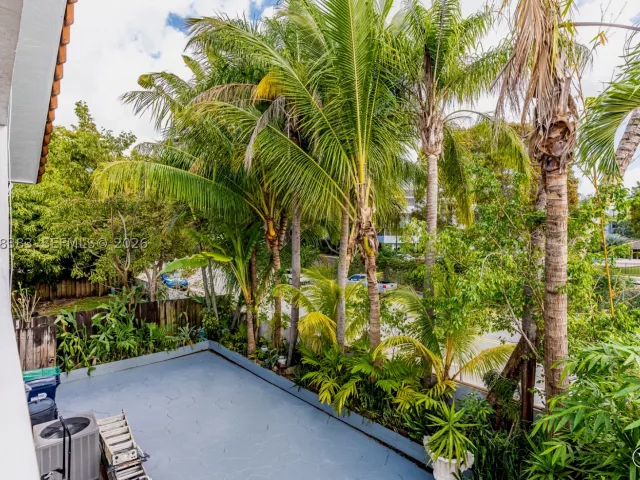 4-bedroom home for rent in Miami - 8909 SW 108th Cir Ct - MondialRealty
