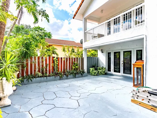 4-bedroom home for rent in Miami - 8909 SW 108th Cir Ct - MondialRealty