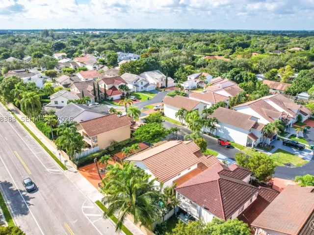4-bedroom home for rent in Miami - 8909 SW 108th Cir Ct - MondialRealty