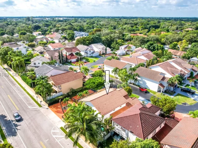 4-bedroom home for rent in Miami - 8909 SW 108th Cir Ct - MondialRealty