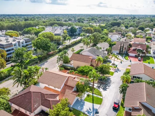 4-bedroom home for rent in Miami - 8909 SW 108th Cir Ct - MondialRealty