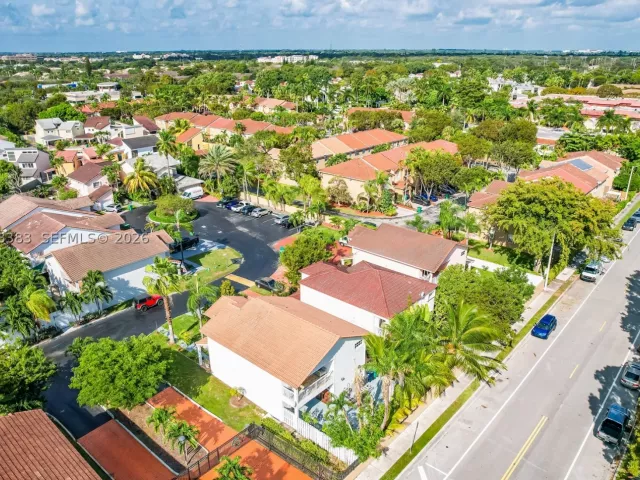 4-bedroom home for rent in Miami - 8909 SW 108th Cir Ct - MondialRealty