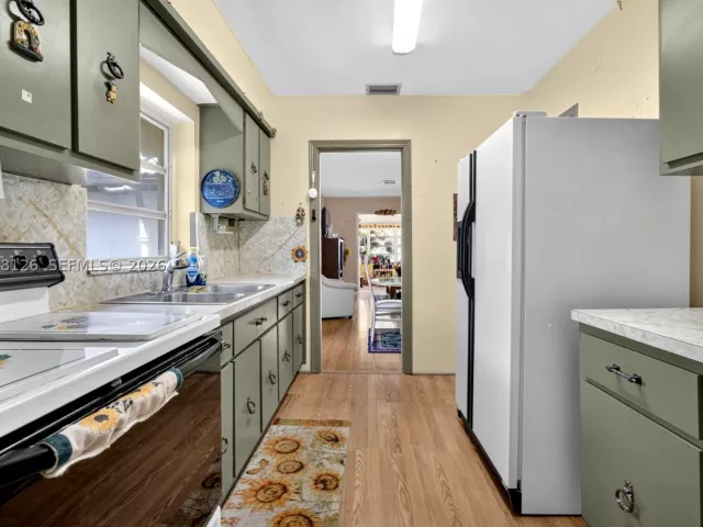 3-bedroom home for sale in Miami - 4940 SW 5th Ter - MondialRealty