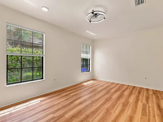 4-bedroom home for rent in Boca Raton - 10798 CYPRESS BEND Drive - MondialRealty