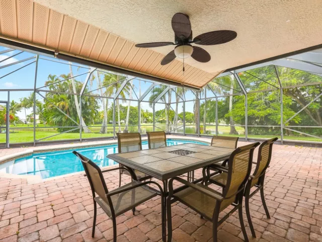 4-bedroom home for rent in Boca Raton - 10798 CYPRESS BEND Drive - MondialRealty