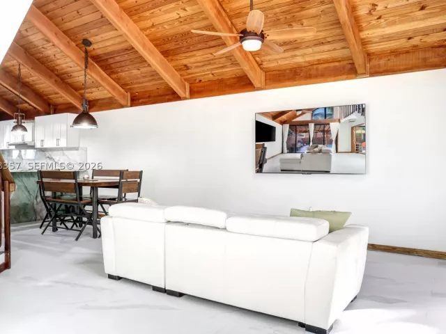 4-bedroom home for rent in Fort Lauderdale - 6191 NW 31st Way - - MondialRealty