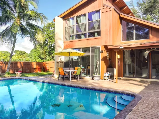 4-bedroom home for rent in Fort Lauderdale - 6191 NW 31st Way - - MondialRealty