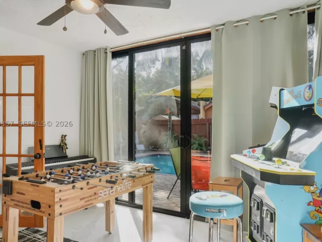 4-bedroom home for rent in Fort Lauderdale - 6191 NW 31st Way - - MondialRealty