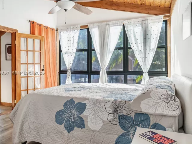 4-bedroom home for rent in Fort Lauderdale - 6191 NW 31st Way - - MondialRealty