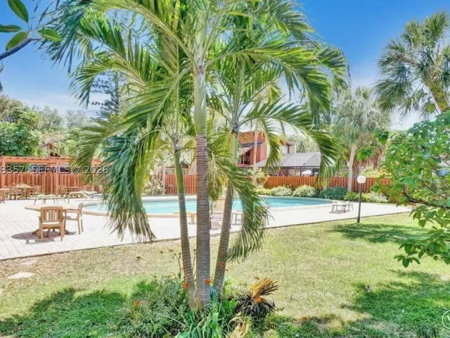 4-bedroom home for rent in Fort Lauderdale - 6191 NW 31st Way - - MondialRealty