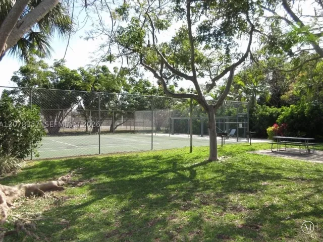 4-bedroom home for rent in Fort Lauderdale - 6191 NW 31st Way - - MondialRealty