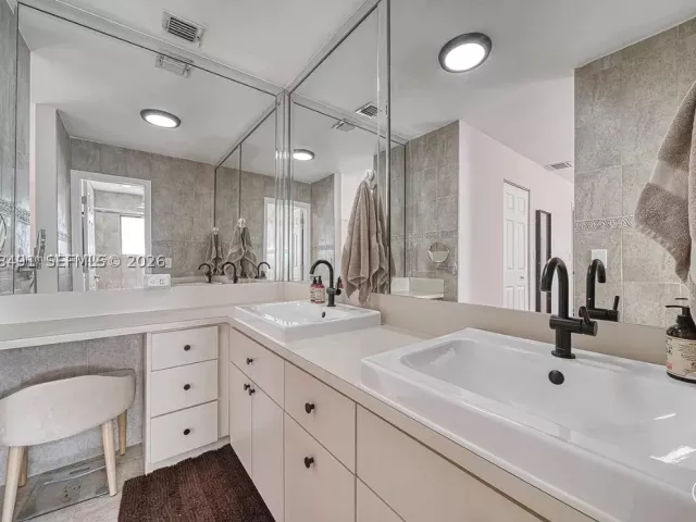 3-bedroom home for sale in Miami - 13267 SW 9th Ln - MondialRealty