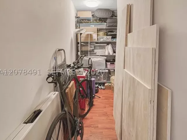 3-bedroom home for sale in Miami - 13267 SW 9th Ln - MondialRealty
