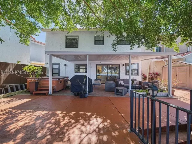3-bedroom home for sale in Miami - 13267 SW 9th Ln - MondialRealty