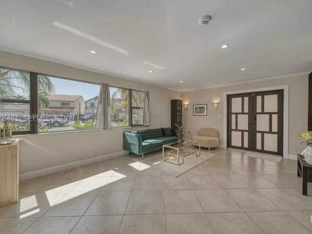 3-bedroom home for sale in Miami - 13267 SW 9th Ln - MondialRealty
