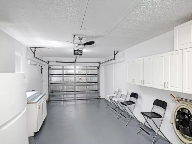 3-bedroom home for sale in Deerfield Beach - 2186 SW 16th Circle - MondialRealty