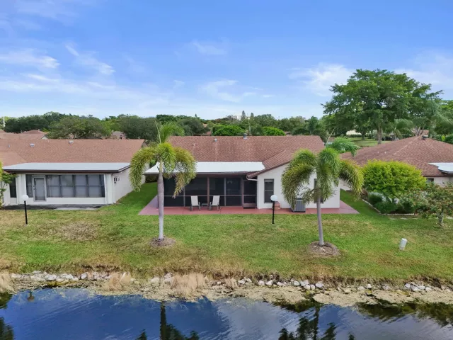 3-bedroom home for sale in Deerfield Beach - 2186 SW 16th Circle - MondialRealty