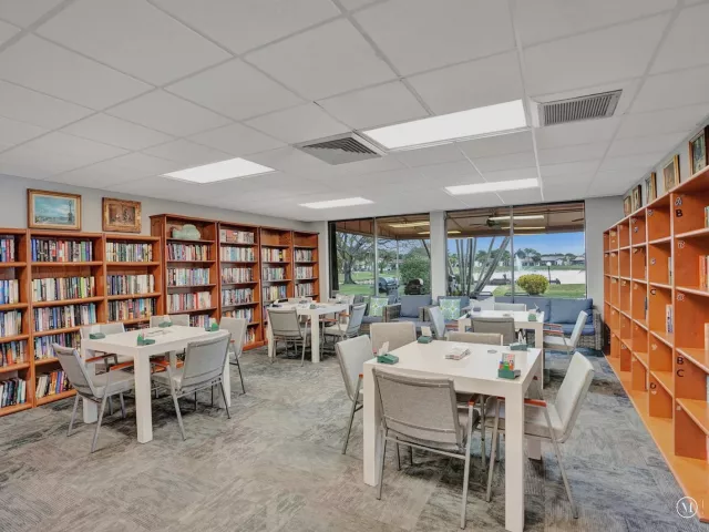 3-bedroom home for sale in Deerfield Beach - 2186 SW 16th Circle - MondialRealty