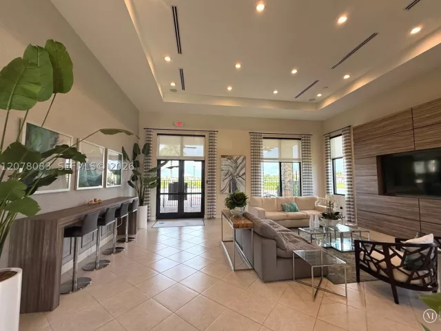 4-bedroom home for sale in Homestead - 167 SE 24th Ave - MondialRealty