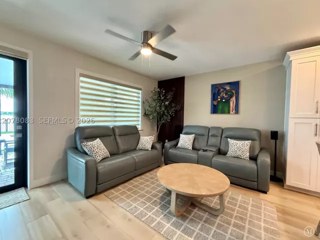 4-bedroom home for sale in Homestead - 167 SE 24th Ave - MondialRealty