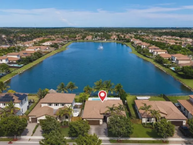 4-bedroom home for sale in Homestead - 167 SE 24th Ave - MondialRealty
