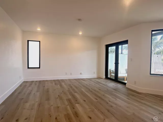 5-bedroom home for rent in Boca Raton - 10920 Haydn Drive - MondialRealty